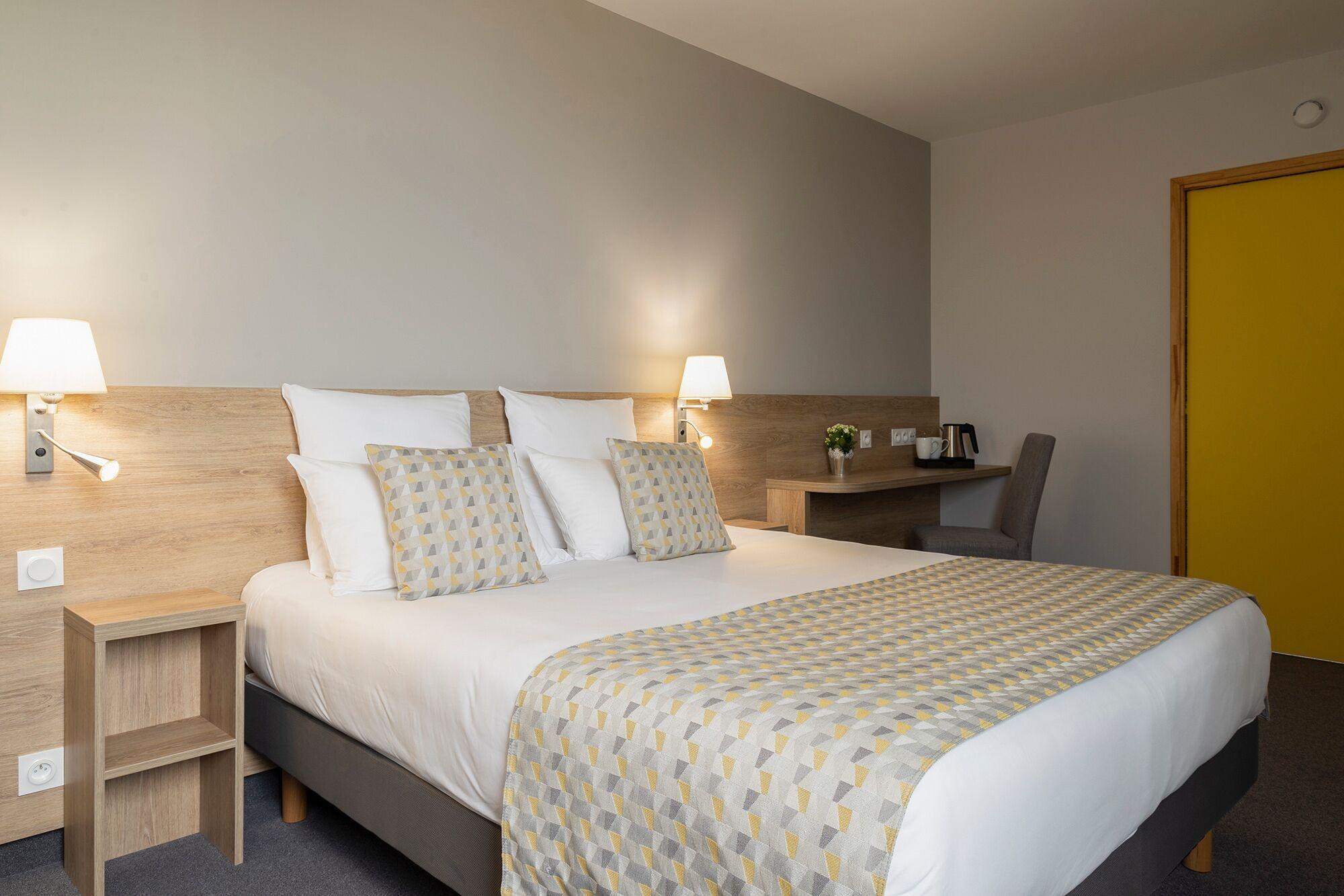 The Originals City, Hotel De La Confluence, Agen Ouest Damazan Bagian luar foto