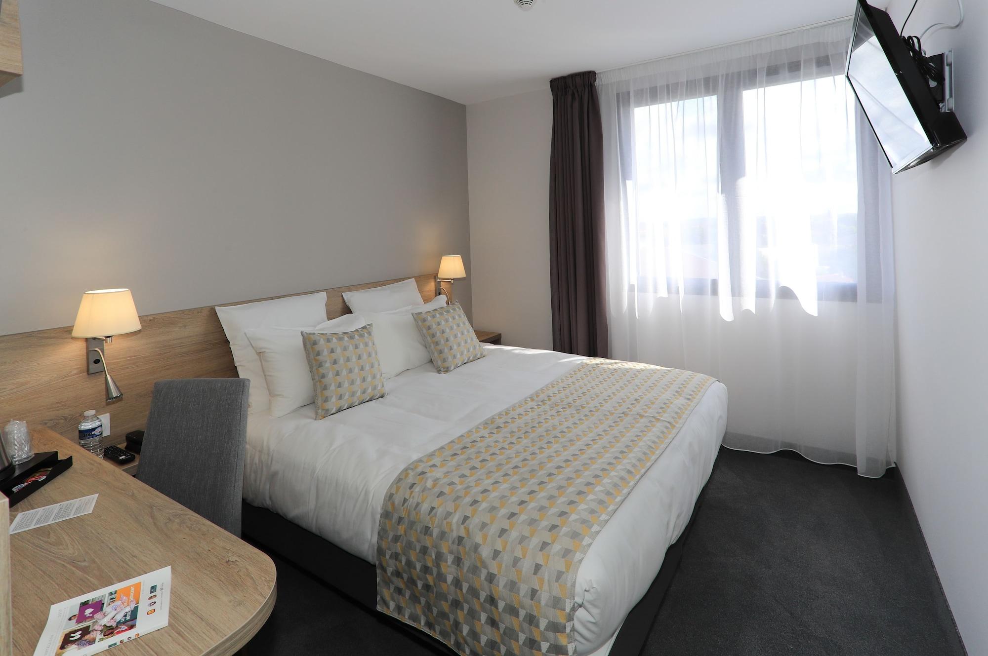 The Originals City, Hotel De La Confluence, Agen Ouest Damazan Bagian luar foto